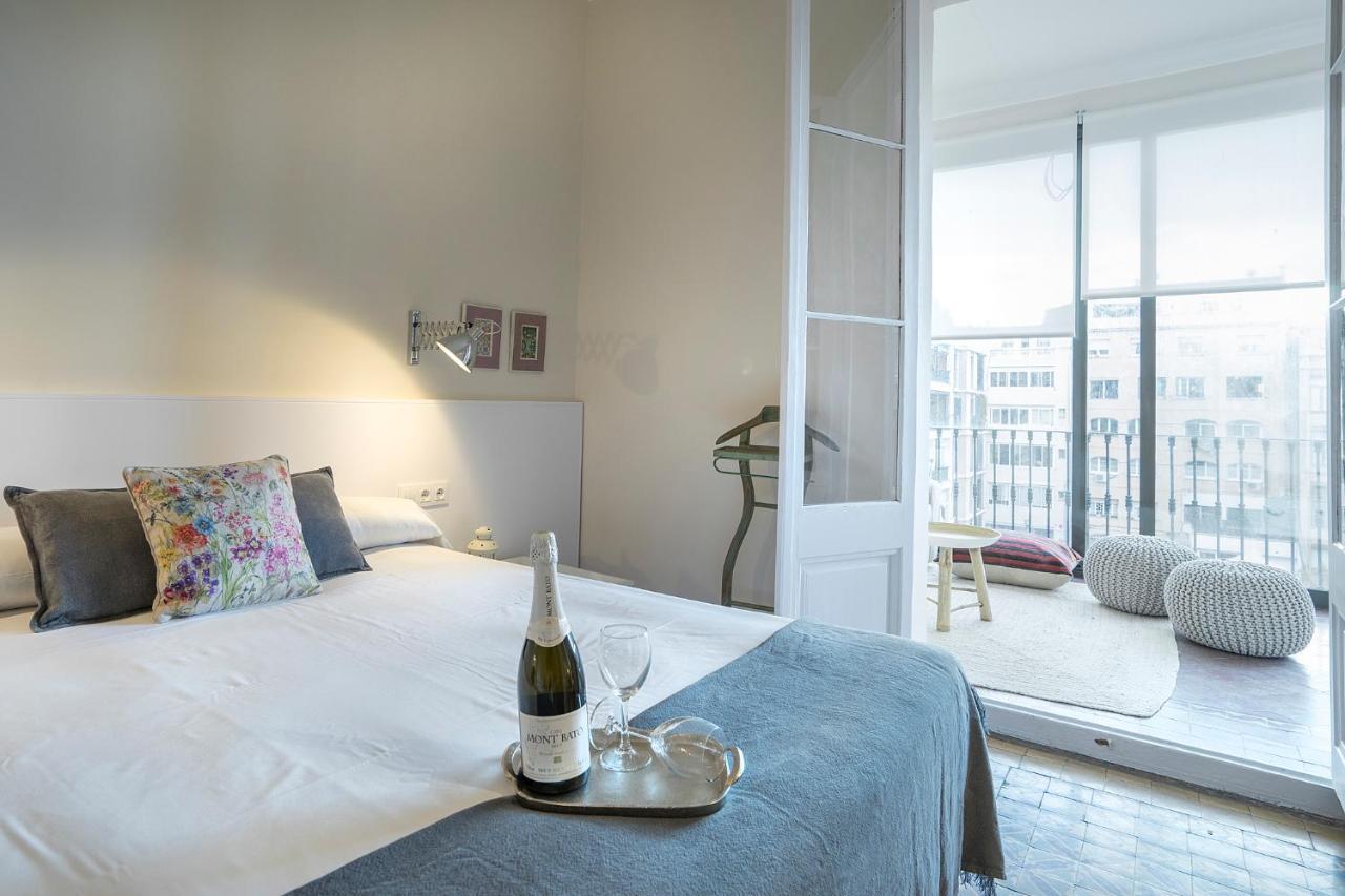 Friendly Rentals Gran Via Barcelona Kültér fotó
