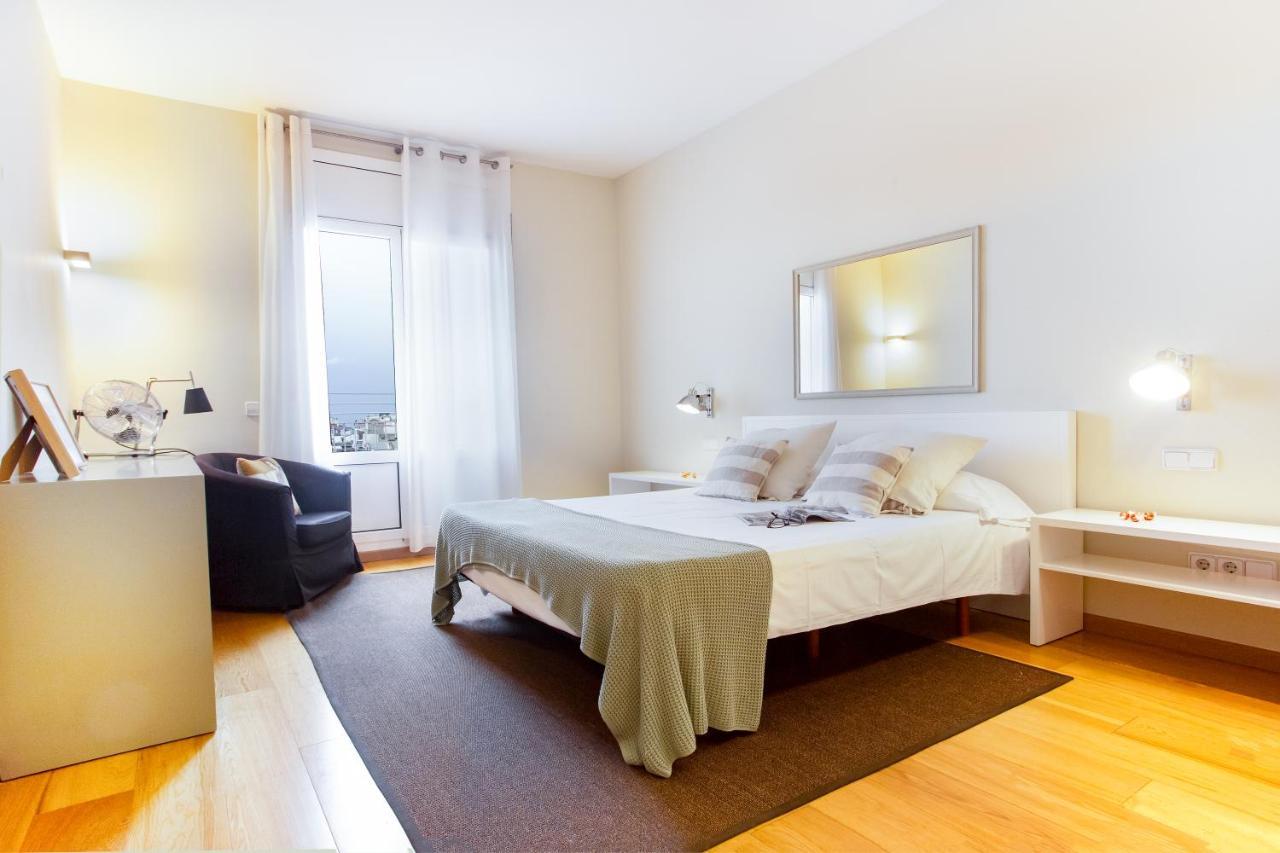 Friendly Rentals Gran Via Barcelona Kültér fotó