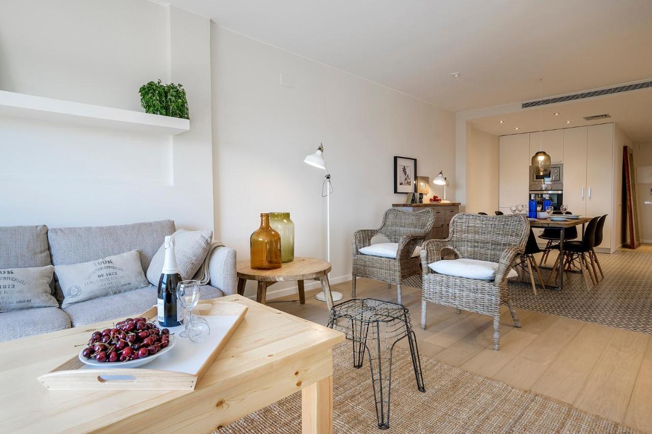 Friendly Rentals Gran Via Barcelona Kültér fotó
